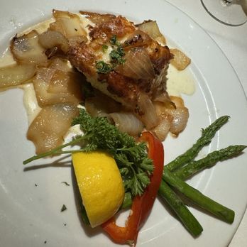 Dal Rae Restaurant - 8oz Chilean Seabass Ala Ben - Steakhouses Near Me - Pico Rivera, California Dal Rae Restaurant - 8oz Chilean Seabass Ala Ben - Steakhouses Near Me - Pico Rivera, California