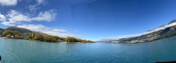 Lake Wakatipu by null