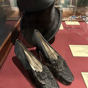 Château Ramezay - Shoes and top hat - Museums Near Me - Montreal, Quebec Château Ramezay - Shoes and top hat - Museums Near Me - Montreal, Quebec