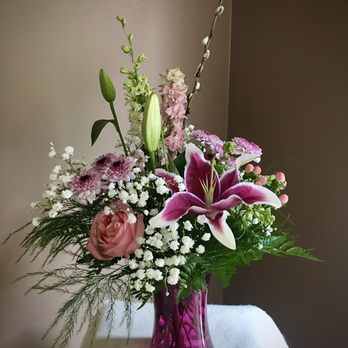 Bowl & Bloom - Letting the artists work their magic. Just beautiful! - Florists Near Me Bowl & Bloom - Letting the artists work their magic. Just beautiful! - Florists Near Me