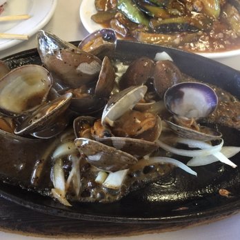 Kin Wah Chop Suey - Clams with black bean sauce - Chinese Near Me - Kaneohe, Hawaii Kin Wah Chop Suey - Clams with black bean sauce - Chinese Near Me - Kaneohe, Hawaii