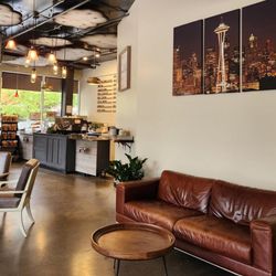 Down Pour Coffee Bar - Interior