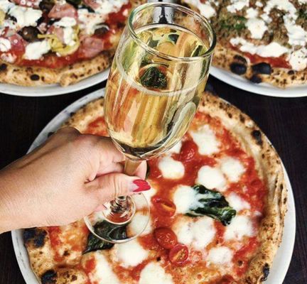 Kesté Pizza e Vino by null