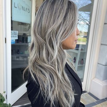 Design by Jen - Hair Stylists Near Me - Hercules, California