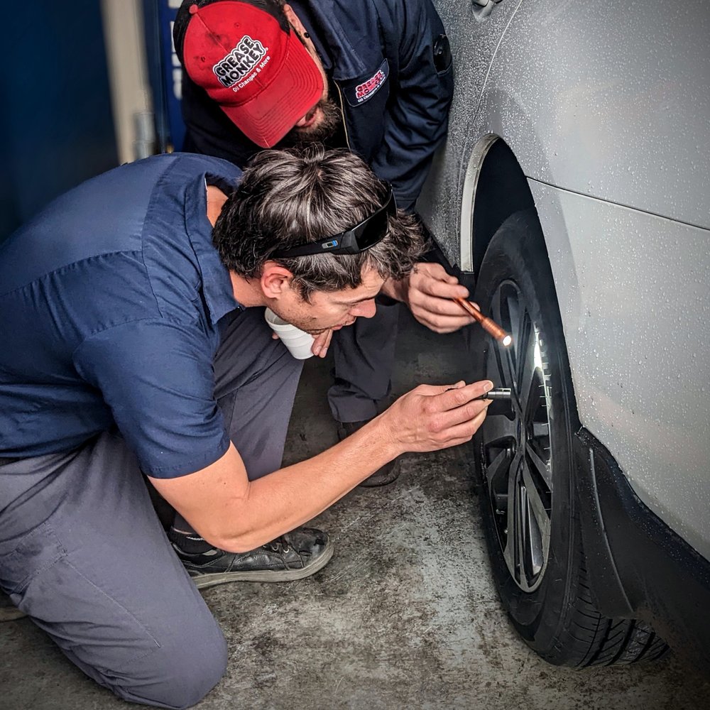 GREASE MONKEY Updated September 2024 17 Photos & 13 Reviews 3615