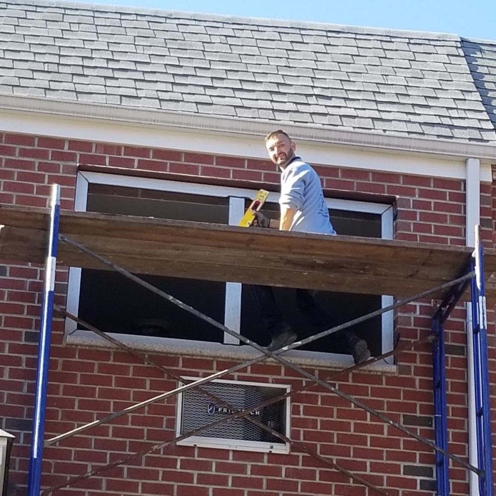 Slide of Harry's Contracting