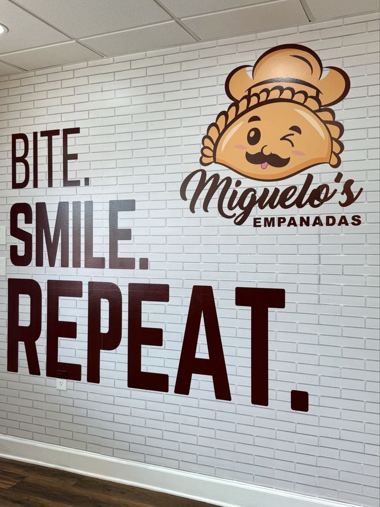 Miguelo's Empanadas Logo