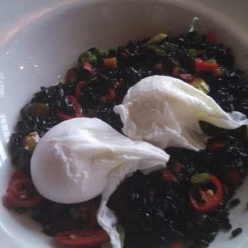 Café Hollander Hilldale - American Near Me - Madison, Wisconsin