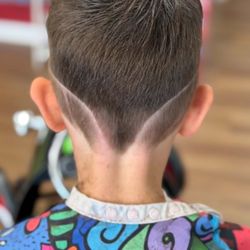 Pigtails & Crewcuts - Winston Salem - Speciality Cut.