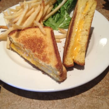 Ruby's Diner - Grilled cheese - Diners Near Me - Costa Mesa, California