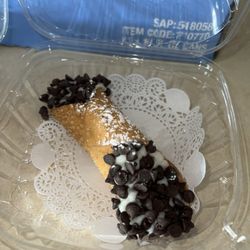 Segneri's - Cannoli