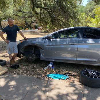 ATX SM 512 Mobile Mechanic - I have a bad day Tyre flat contact us - Auto Repair Near Me ATX SM 512 Mobile Mechanic - I have a bad day Tyre flat contact us - Auto Repair Near Me
