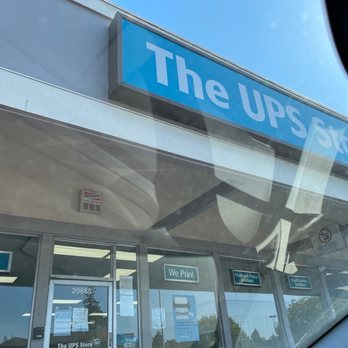 The UPS Store - Shipping Centers Near Me - Castro Valley, California