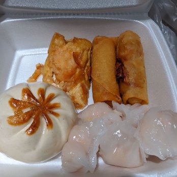 99 Ranch Market - Dim sum hot bar - Seafood Markets Near Me - Fairfax, Virginia