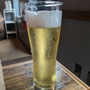 The Side Project Cellar - Beer at Side Project, Maplewood - Beer Bar Near Me - Maplewood, Missouri