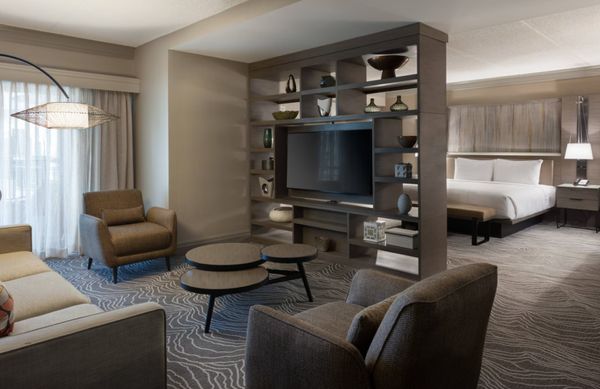 Marriott Savannah Riverfront by null