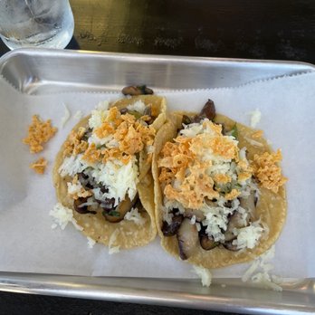 Fish Guts - Tacos de Hongos (Mushroom tacos) - Seafood Near Me - San Diego, California