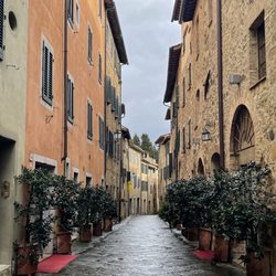 Relais Palazzo Del Capitano - The view from the front of the hotel