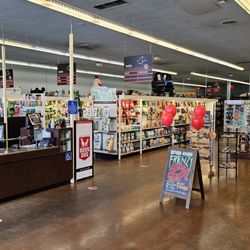 Centinela Feed & Pet Supplies
