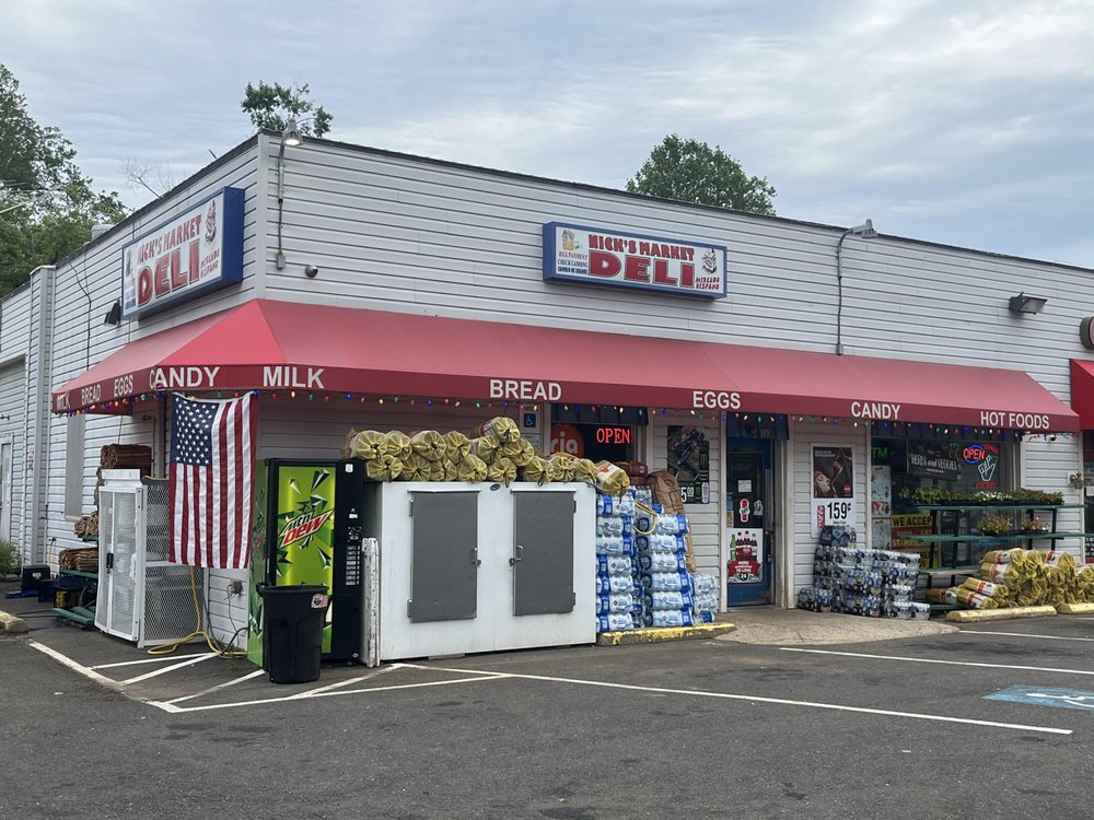 Nick's Market and Deli exterior storefront