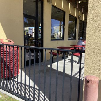 Del Taco - the outside of a del taco restaurant - Breakfast & Brunch Near Me - Orlando, Florida Del Taco - the outside of a del taco restaurant - Breakfast & Brunch Near Me - Orlando, Florida