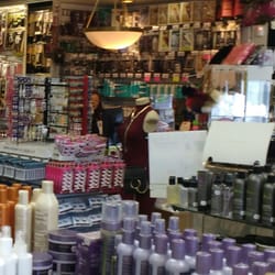 Angies's Beauty Supply - The nasty lady