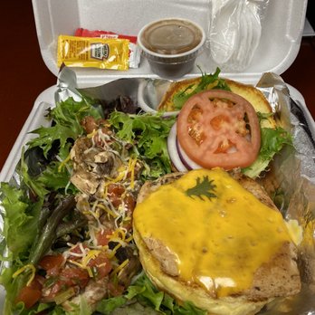 Thumbs Up Diner - Chicken Breast Sandwich - Breakfast & Brunch Near Me - Austell, Georgia