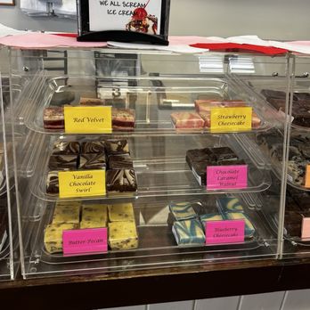 Fudge Shoppe - Options - Chocolatiers & Shops Near Me - Marion, South Carolina Fudge Shoppe - Options - Chocolatiers & Shops Near Me - Marion, South Carolina