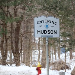 Hudson Town of - Entering Hudson.