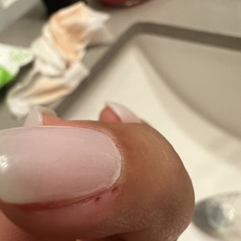 Bambooz Nails - Nail Salons Near Me - Pico Rivera, California