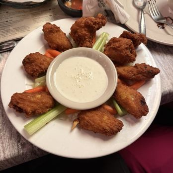 Parrando's Tex-Mex Grill - Chicken Wings - Tex-Mex Near Me - Ashburn, Virginia
