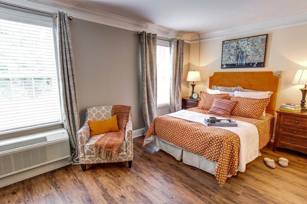 Historic Roswell Place by null