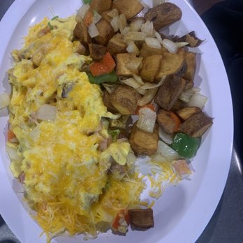 J & M's Cafe Bar & Grill - Denver Omelet - American Near Me - Bakersfield, California
