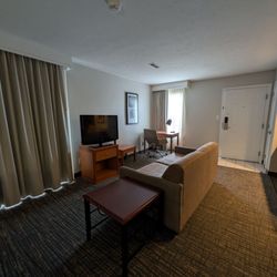 Living room, desk area