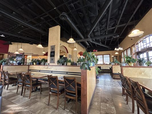 Fav Bistro by null
