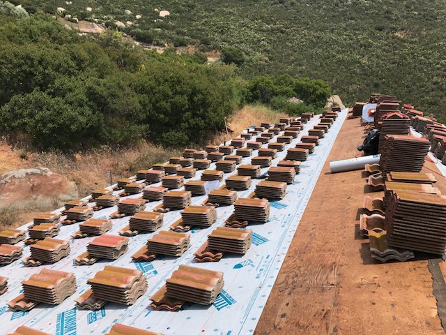 Slide of Gen819 Roofing & Solar