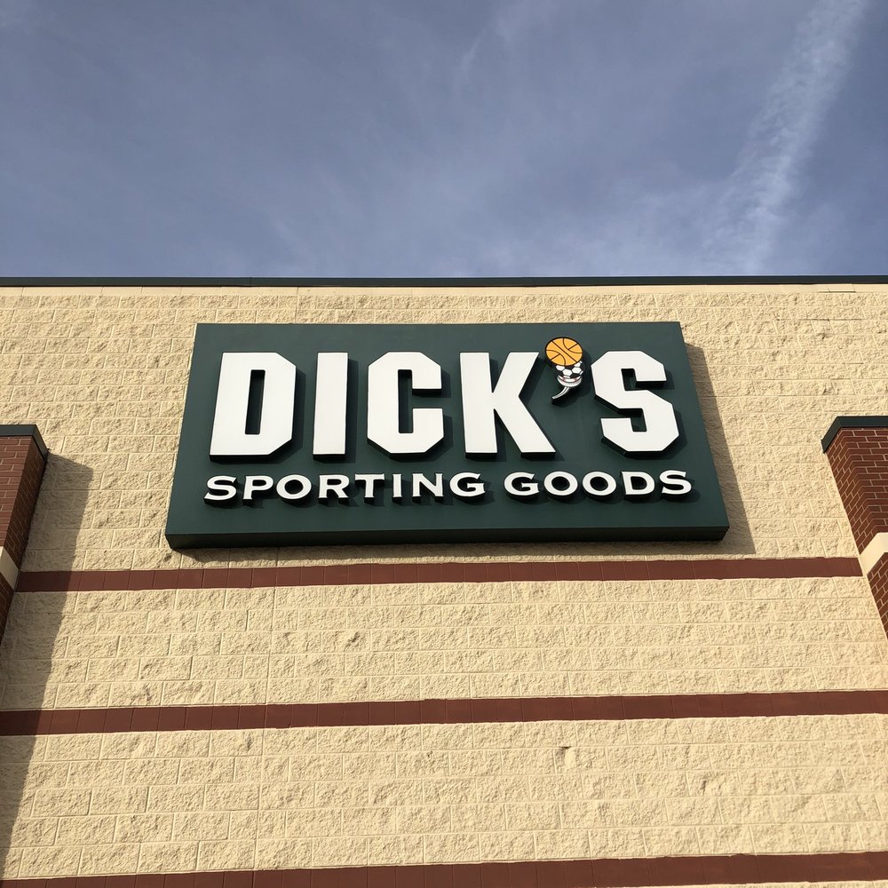 DICK’S SPORTING GOODS Updated September 2024 12 Reviews 2850 E