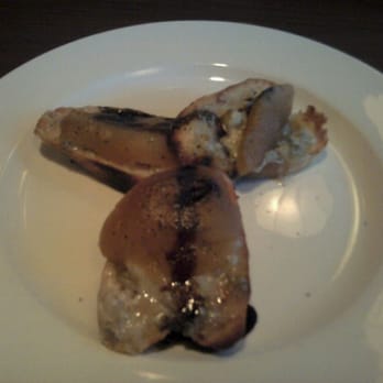Ristorante a Mano - Pear crostini - Italian Near Me - Halifax, Nova Scotia Ristorante a Mano - Pear crostini - Italian Near Me - Halifax, Nova Scotia