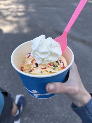 Yoforit Frozen Yogurt