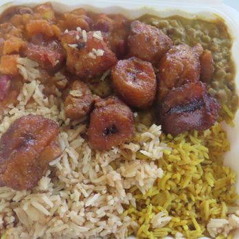 African Food Kitchen - Plantains (bananas), half and half pilaf & yellow rice, makande & lentils. - Food Stands Near Me - San Diego, California