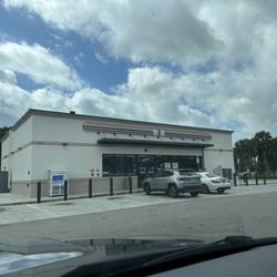 7 Eleven - Store