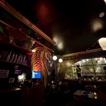 11 Tigers - Asian Fusion Near Me - New York, New York