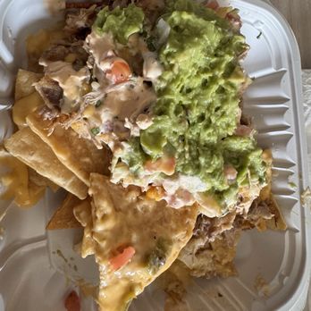 Rocky Mountain Taco - Pork Carnitas Nachos - Food Trucks Near Me - Avon, Colorado