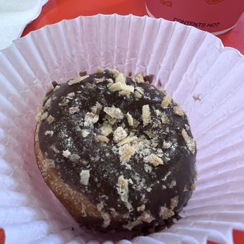 Mini Donut Factory - Donuts Near Me - Wheeling, Illinois