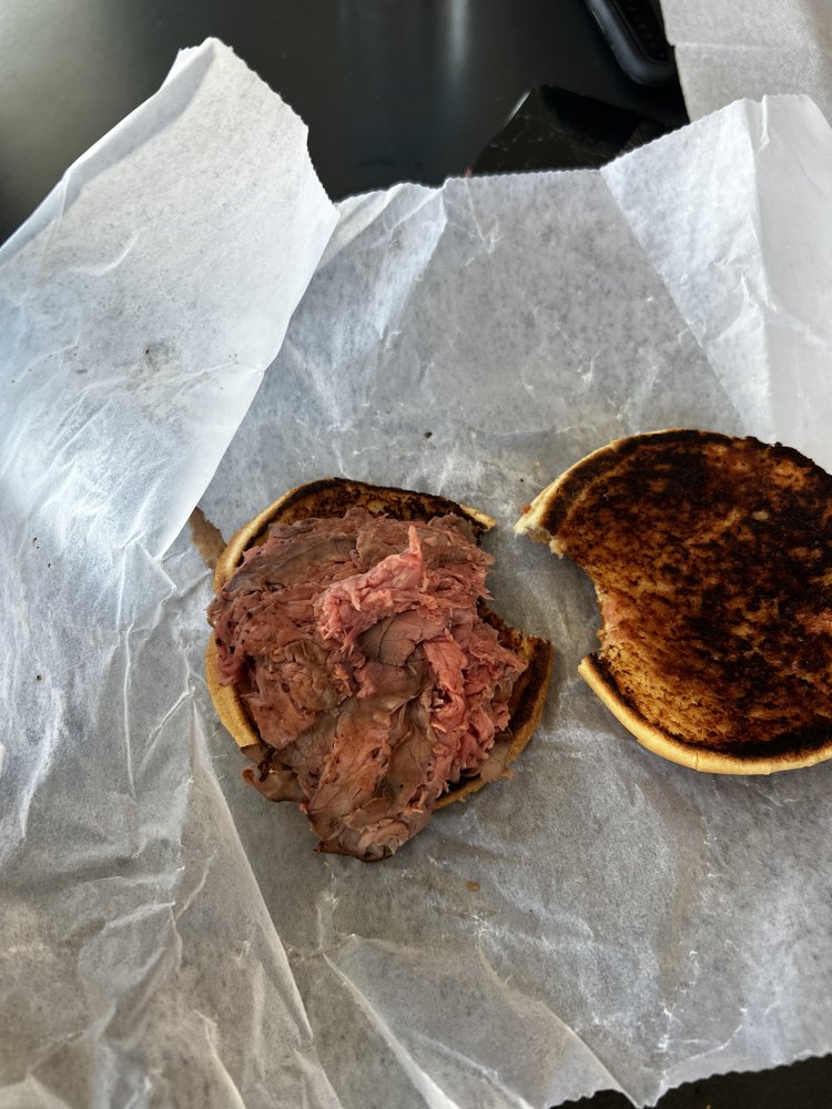 BILL & BOB’S ROAST BEEF 54 Reviews 2 Central St, Peabody