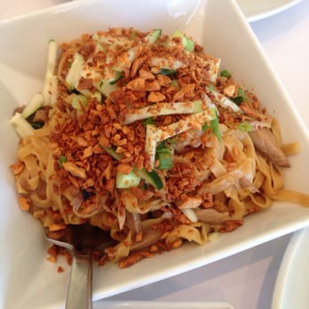 Rangoon Ruby - Yummy garlic noodles - Burmese Near Me - San Carlos, California Rangoon Ruby - Yummy garlic noodles - Burmese Near Me - San Carlos, California