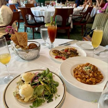Polo Lounge - New American Near Me - Beverly Hills, California
