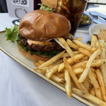 Crossroads Kitchen - Fast and Fast & Casual Burger(gluten free option) - Vegan Near Me - Los Angeles, California