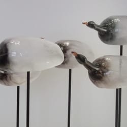 Kulturparken Småland - Glasfåglar (från en av utställningarna på Sveriges glasmuseum).