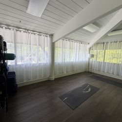 Lisa Ash Yoga